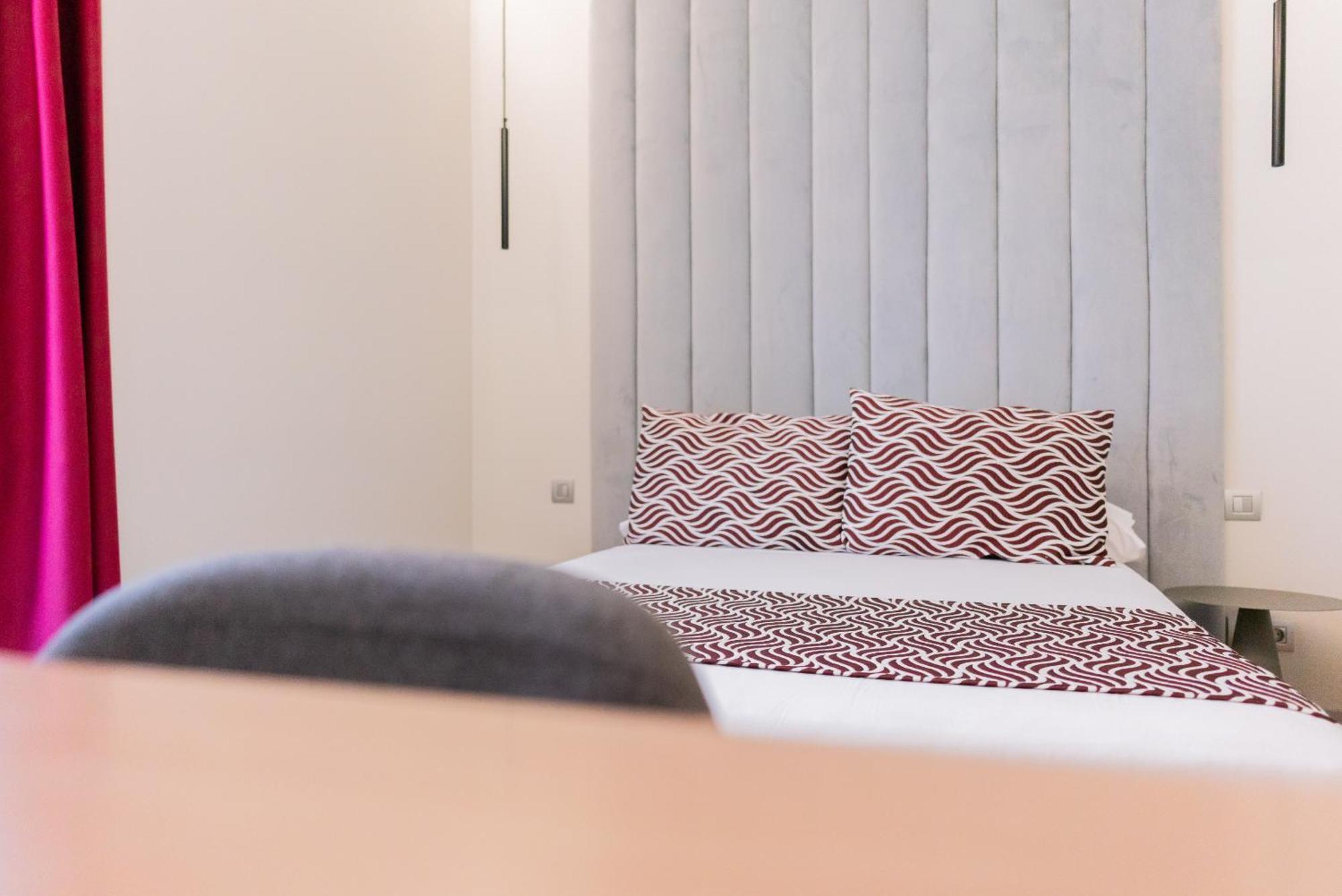 Hostal Juliette-Gran Via มาดริด ภายนอก รูปภาพ